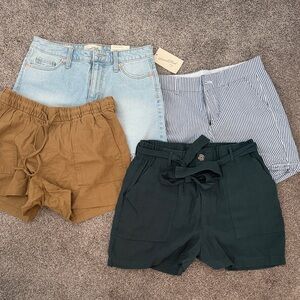 4 pairs women’s shorts